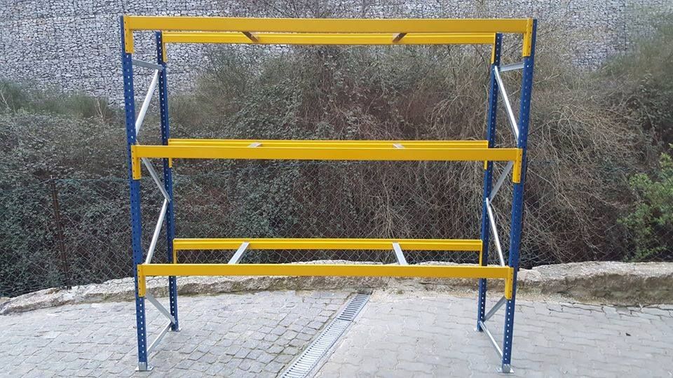 Estantes Industrial Piking com 3 níveis prateleira nova