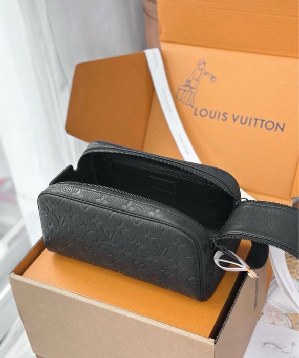 Косметичка Louis Vuitton мужская косметичка шкіряна повний комплект бутика премиум сегмент якість люкс