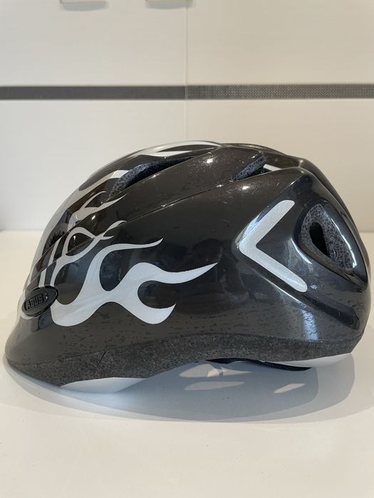 Capacete ABUS 52-57 cm bicicleta / trotinete / patins criança