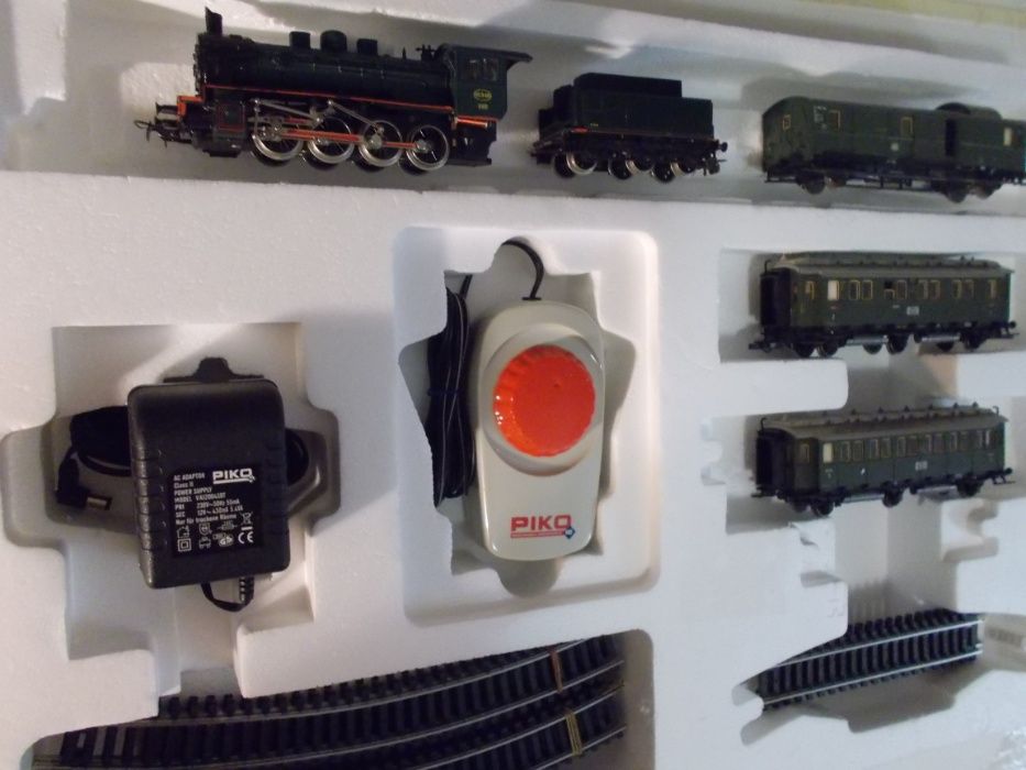 Полярный Экспресс В Вагонах и Паровозе Есть СВЕТ ПИКО Piko Піко 1:87