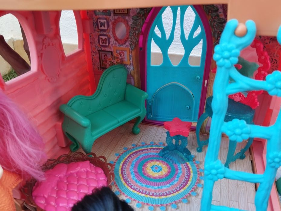 Enchantemals: Casa e Bonecas