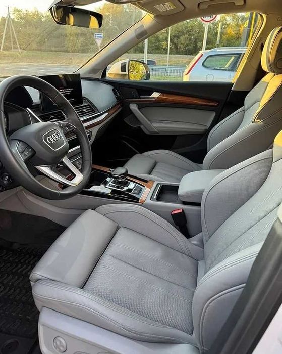 Продам Audi Q5 2022  Quattro  S-Line