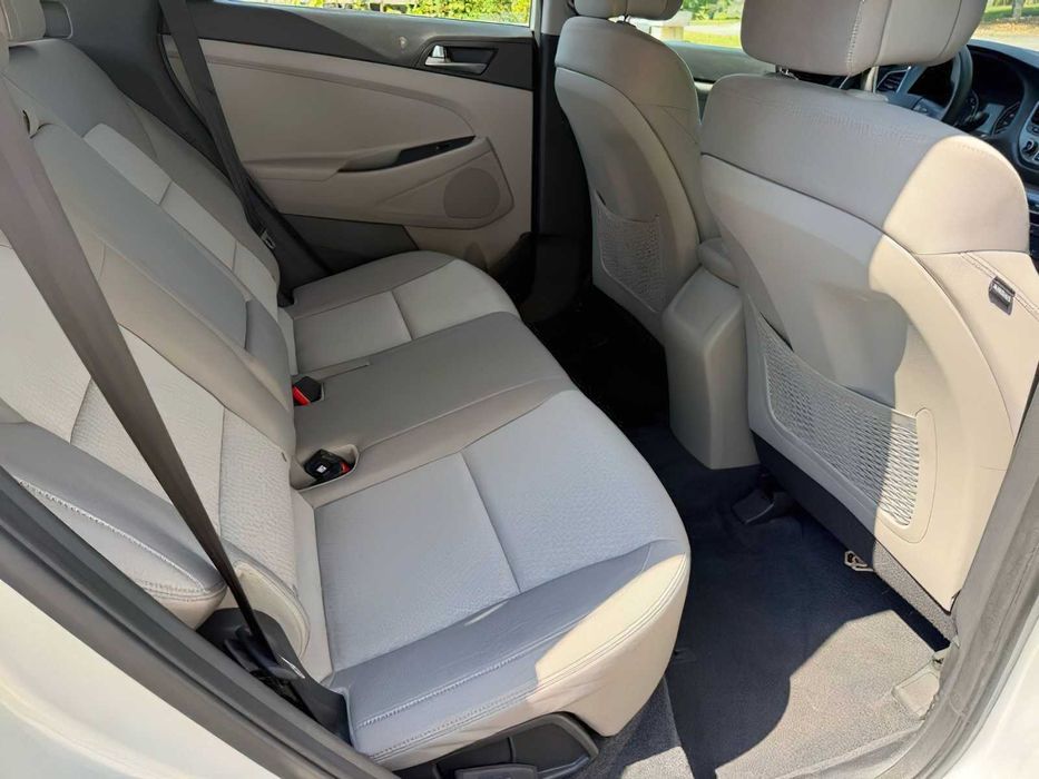 Hyundai Tucson      2016