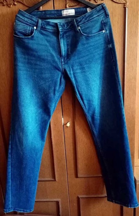 Джинсы Colin's, р.52, утепленные и обычные, 2 пары