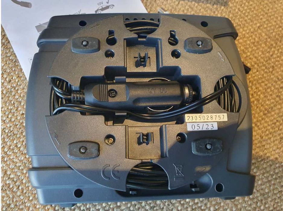 Compressor de Ar Comprimido 12V Portátil - OSRAM OTI610