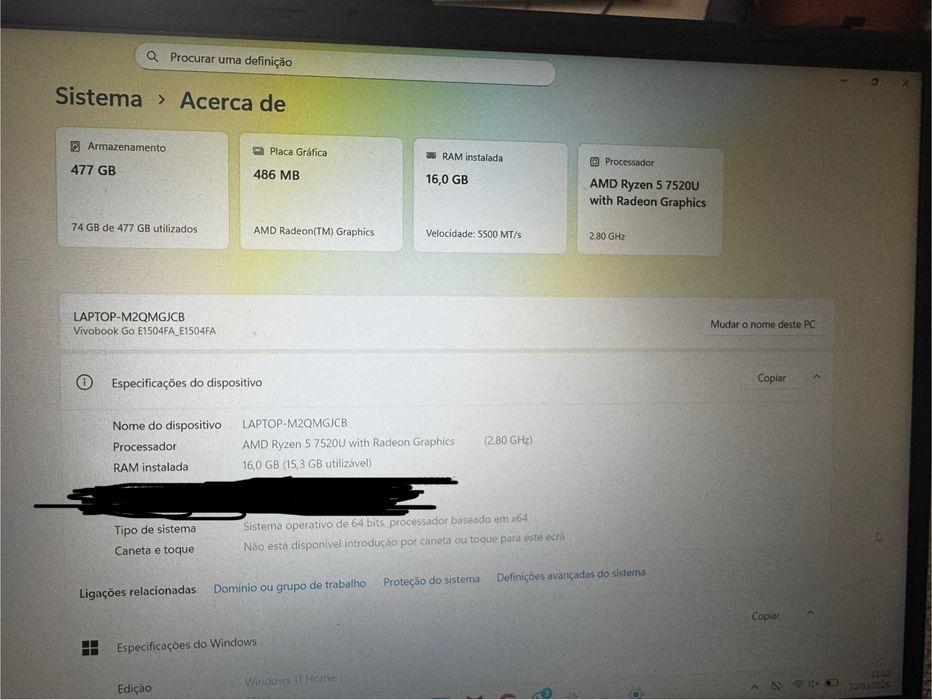 Asus vivobook com 16GB ram e 477GB de armazenamento