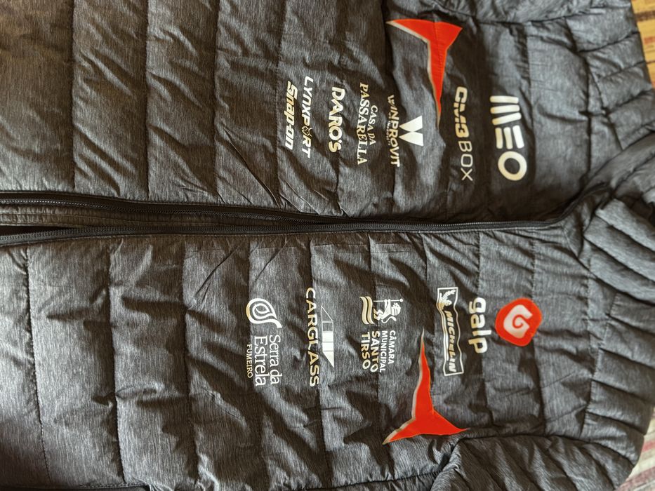 Casaco blusao Armindo Araujo