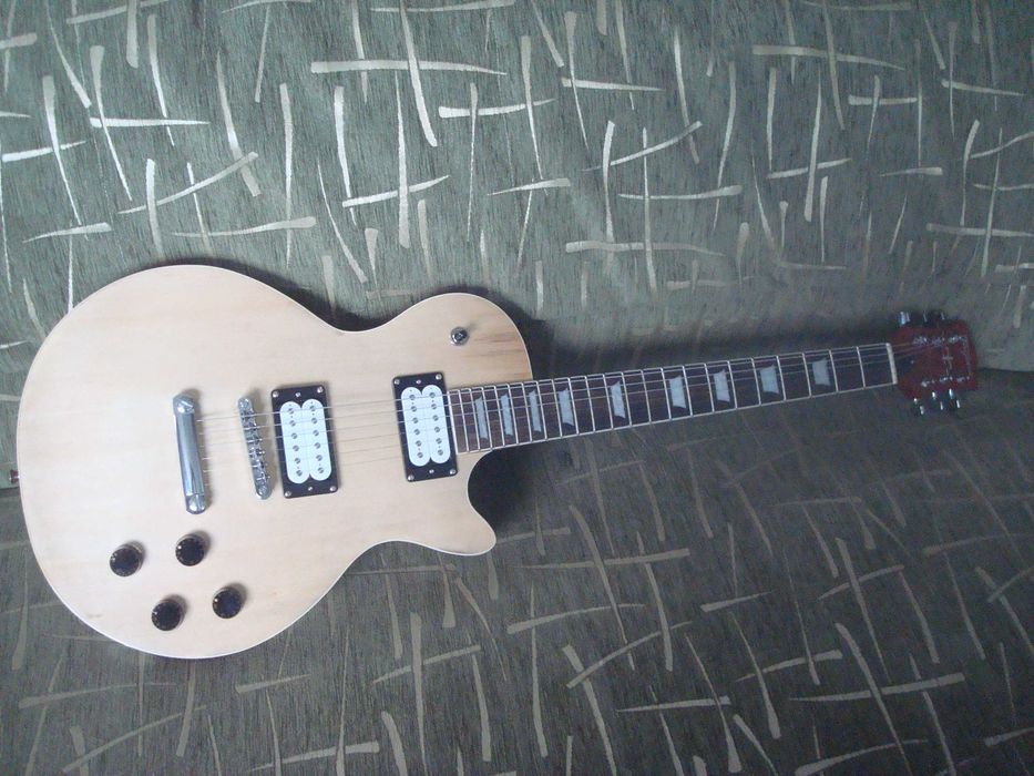 Продам электрогитару Harley Benton, Epiphone, J&D