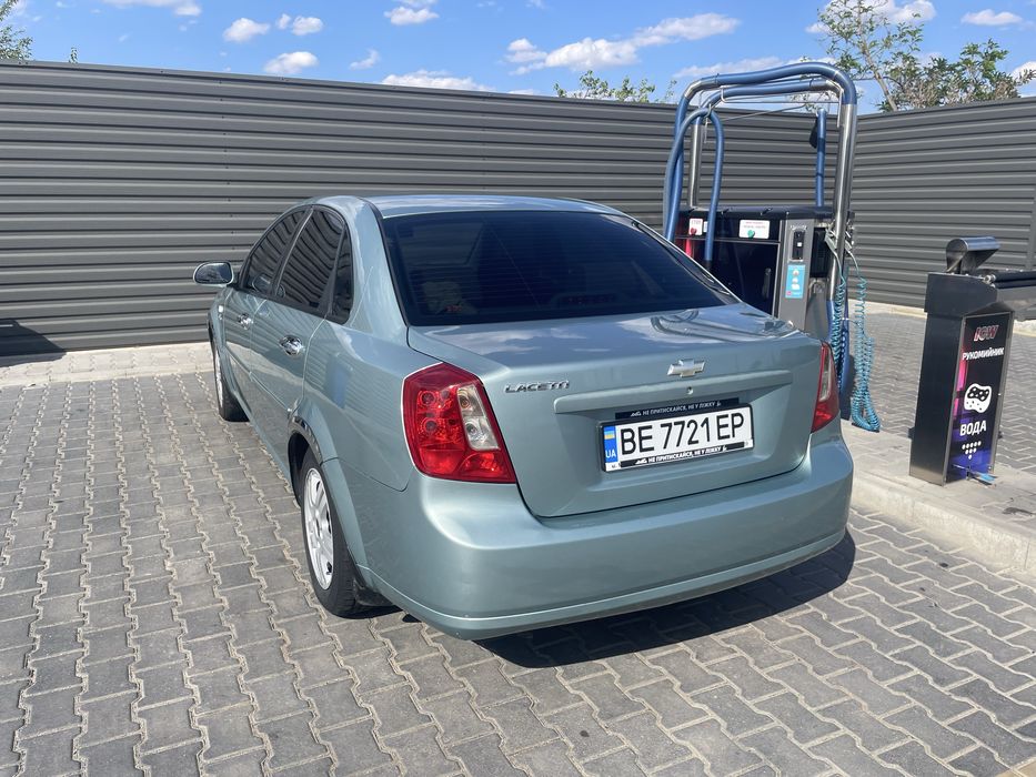 Шевроле лаччети 1.8 автомат