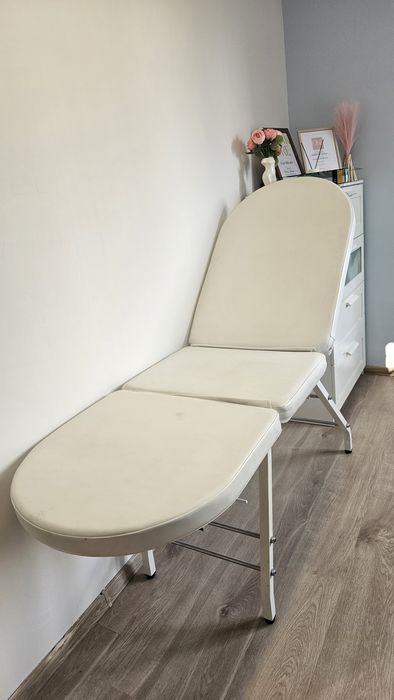 Fotel kosmetyczny łóżko kosmetyczne
