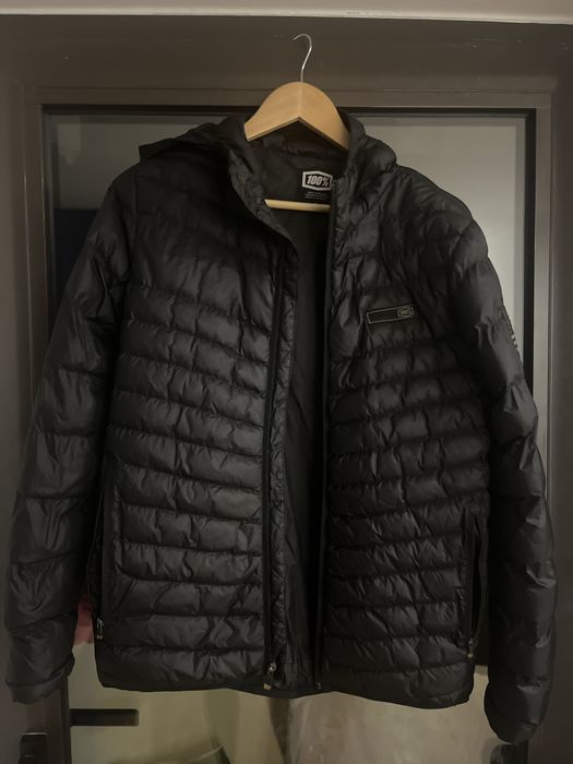 Blusao em bom estado tamnho S Marca 100%