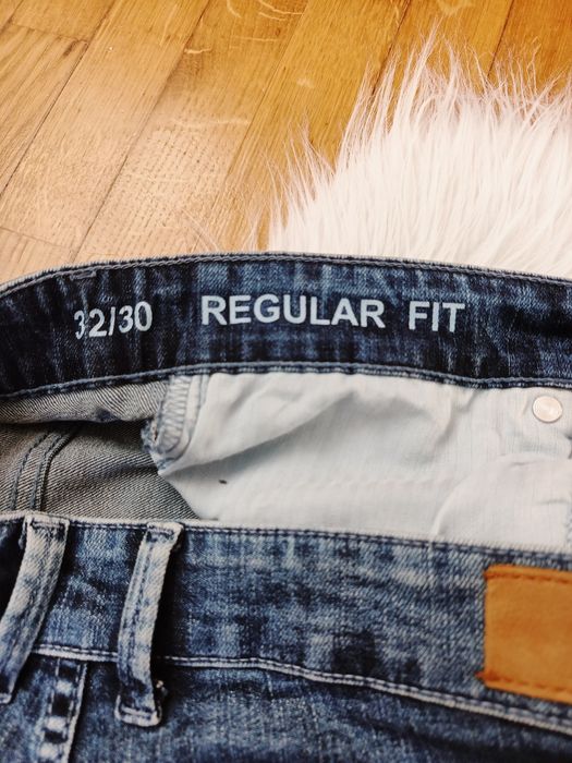 Jeansy Marcus W32 L30 indygo regular fit, 98% bawełna, 2% elastan