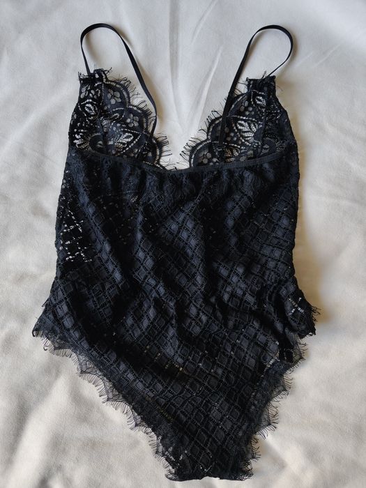Intimissimi czarne delikatne seksowne body koronkowe L