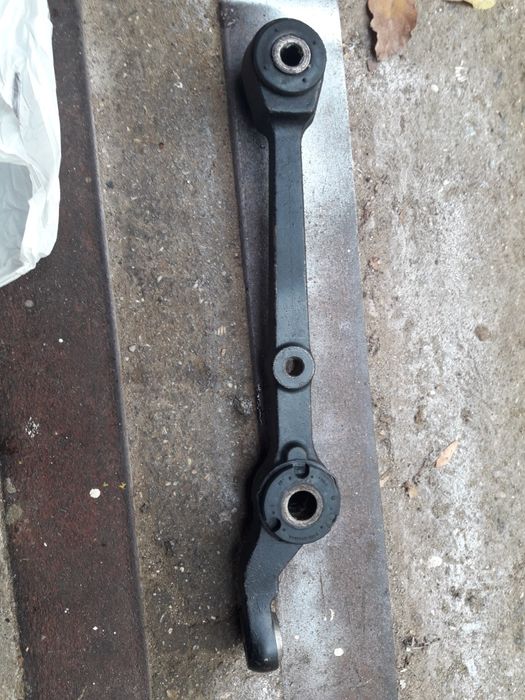 Продам рычаг на ваз 2109 -099 с сайленблоками , новый.: 500 грн ...