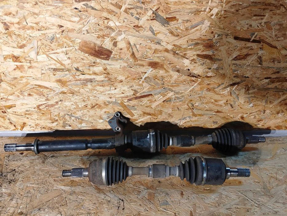 PÓŁOŚ LEWA PRAWA MAZDA 6 GH 2.2 DIESEL 08-12