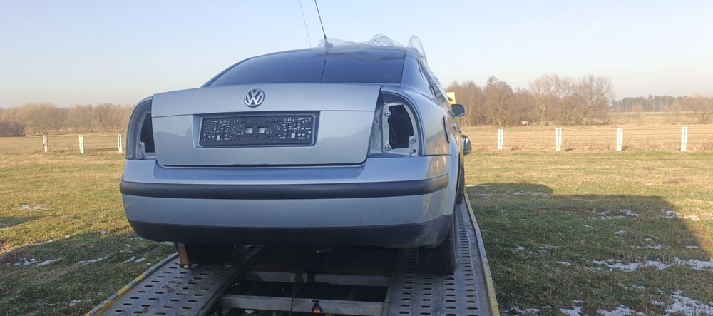 Sprzedam wszystkie części z demontażu