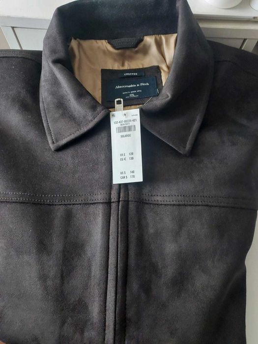 Casaco novo da Abercrombie, castanho, de pele, tamanho XXL