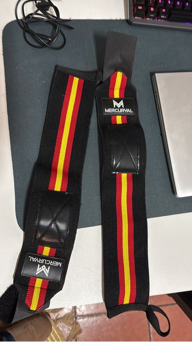 Conjunto de estafas e faixas de pulso