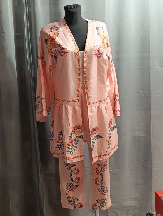 Kostium komplet stylu etnicznym