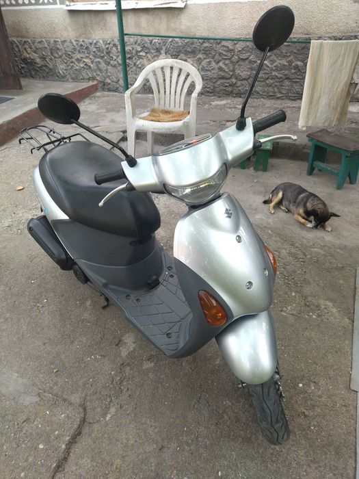 Продам скутер Suzuki Lets4