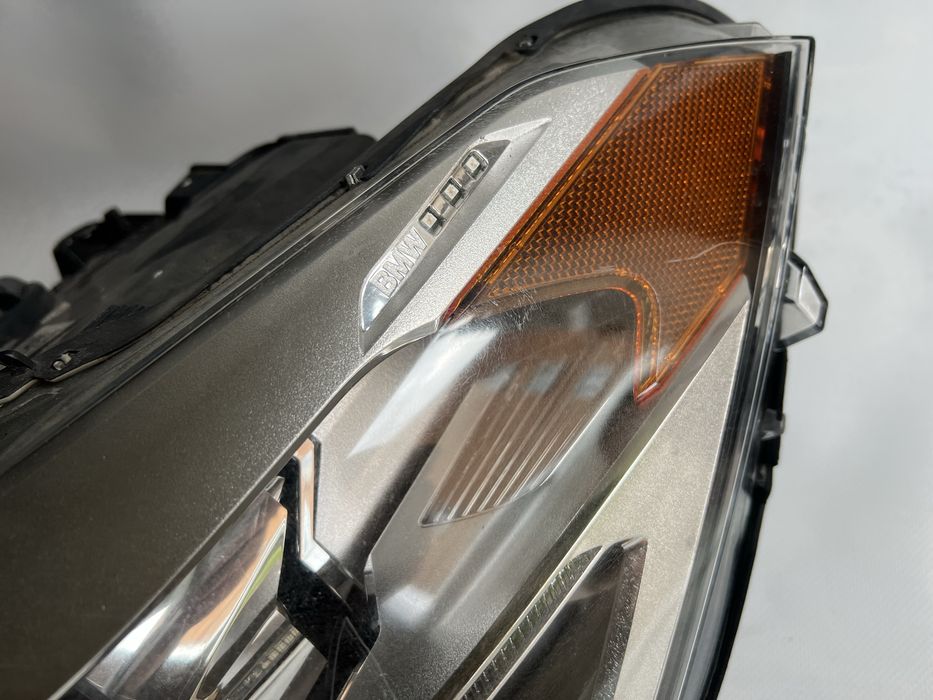 Фара ліва галоген BMW x1 f48 2017 рік