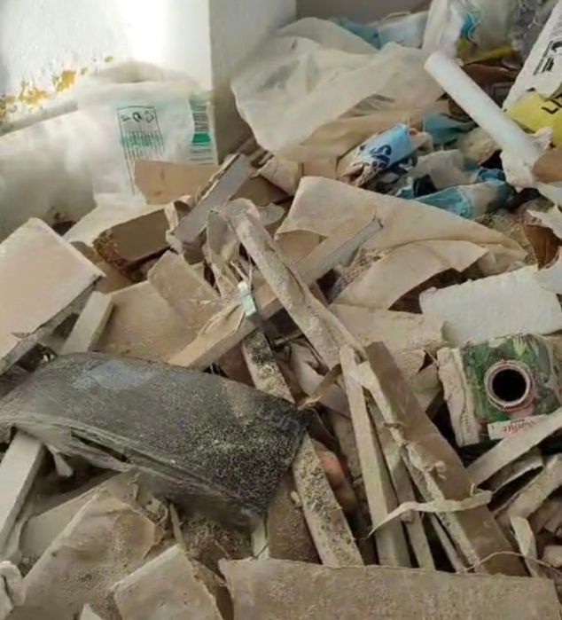 LIMPEZAS e DEMOLIÇÕES com recolha do lixo em CONTENTORES e CARRINHAS