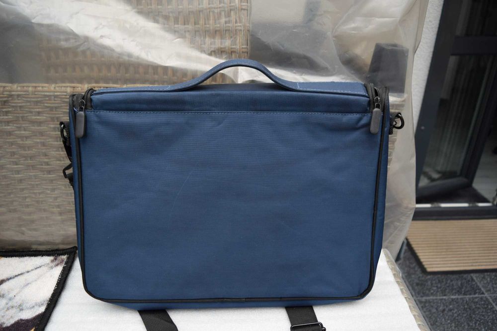 Teczka do Laptopa na Pasku Jak Nowa*40x30*Okazja*Olsztyn*Wysyłka