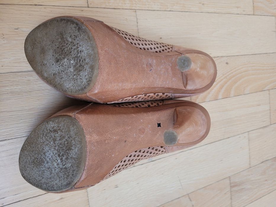 Buty Wojas koturny szpilki 36