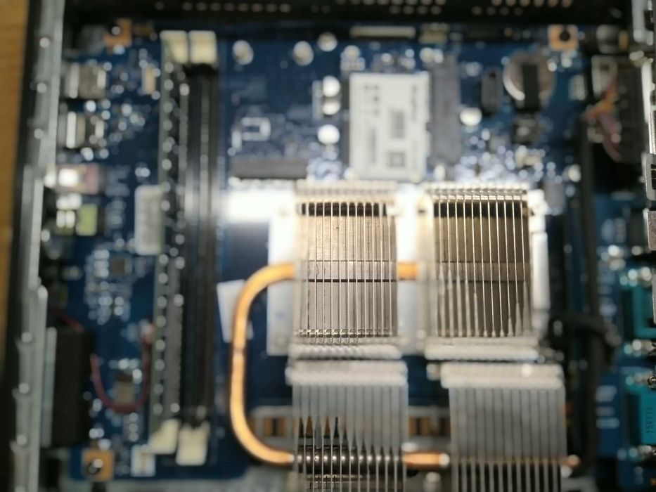 DELL Wyse Маленький Nettop неттоп безвентиляторный на Windows10