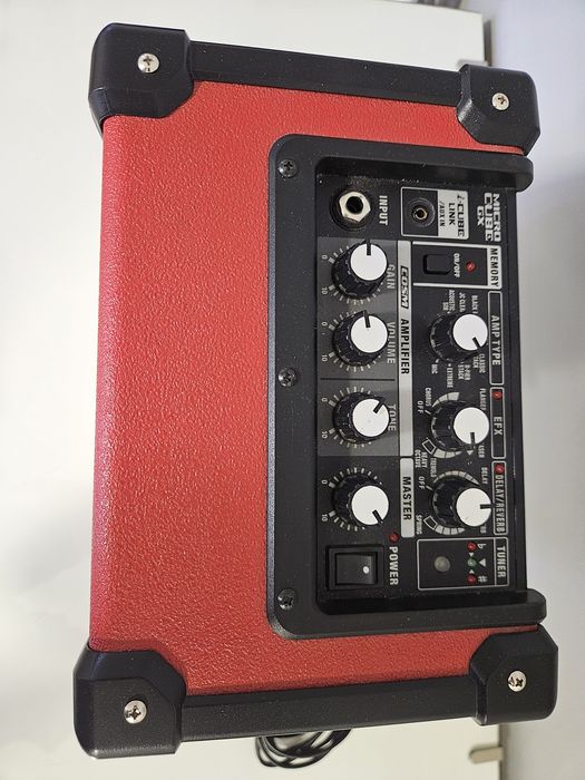 Piecyk wzmacniacz Roland micro cube gx