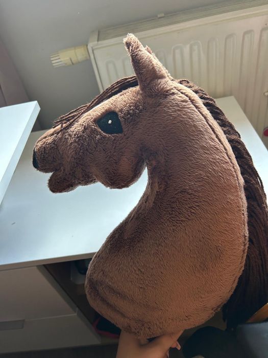 Hobby horse brazowy