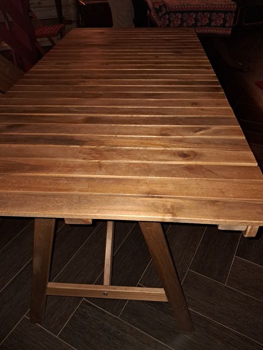 Mesa de ripinhas IKEA