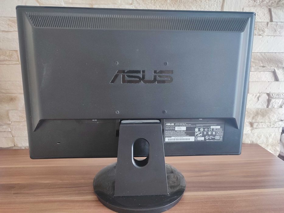 Monitor Asus 21 cali