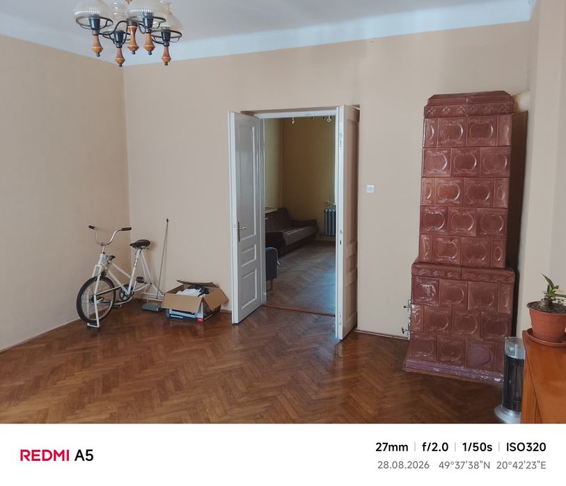Dom (dworek) na sprzedaż.
