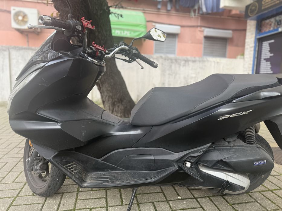 Honda PCX 125 cc.