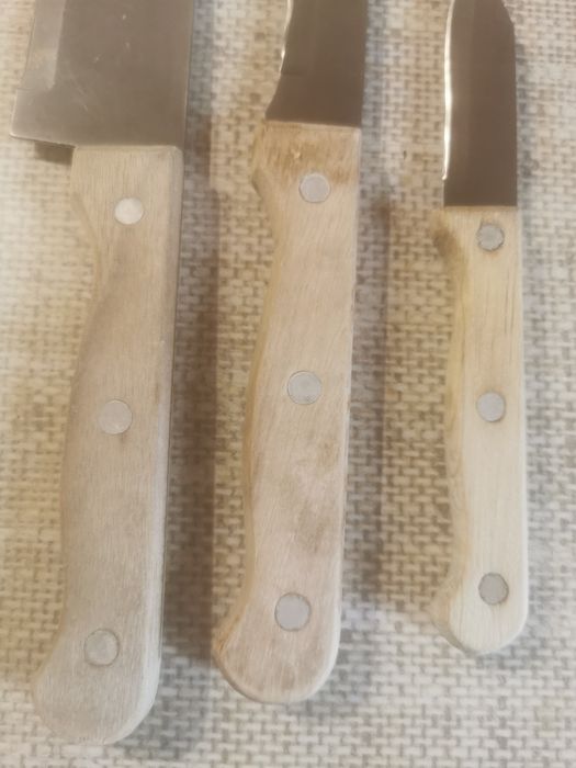 Noże kuchenne drewniane używane