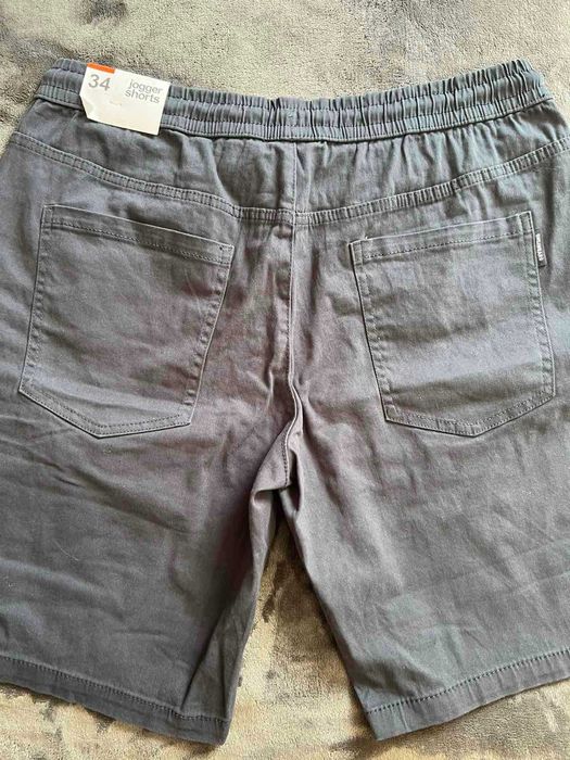 Шорты-джогеры sinsay - (98% хлопок, 2% эластан)