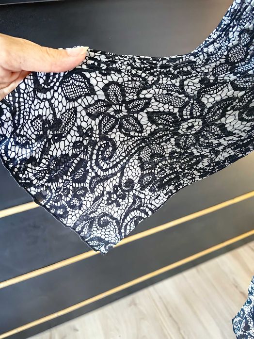 Bluzka czarno-biała rozmiar XXL elegancka damska