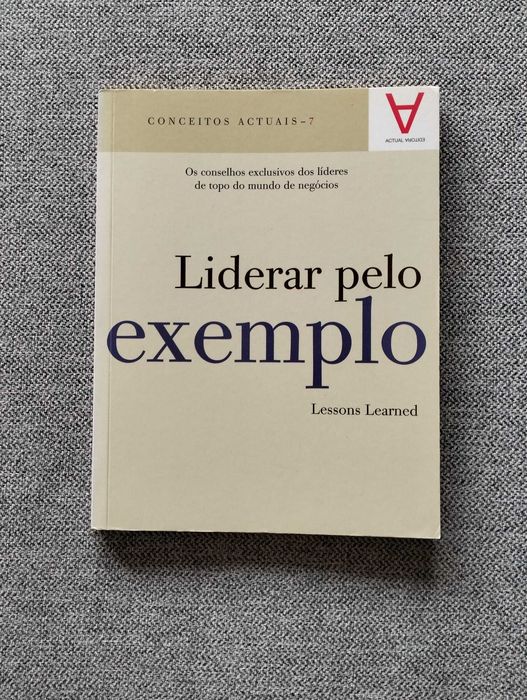 Livro "Liderar pelo exemplo" de Lessons Learned