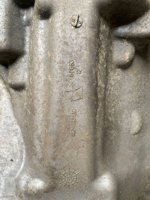 Піддон двигуна для jeep grsnd cherokee, 3.6