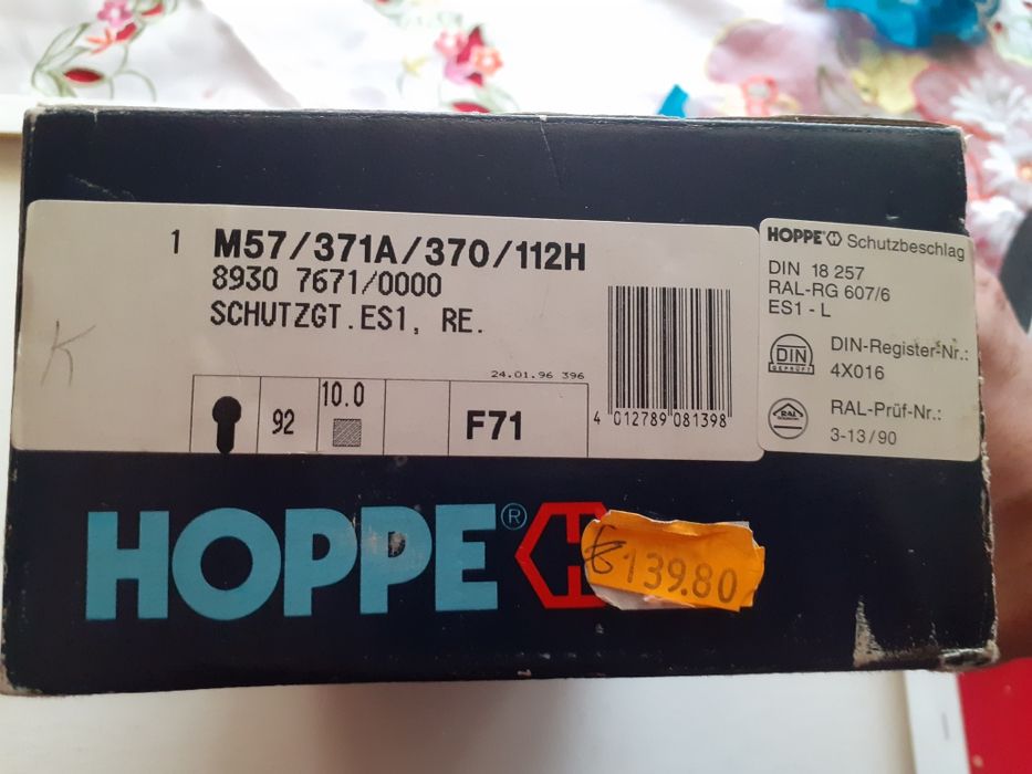 Klamki do drzwi-zestaw