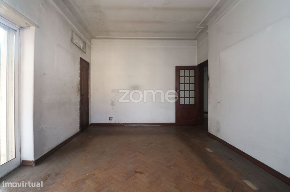 Apartamento em S. Vitor T5+1