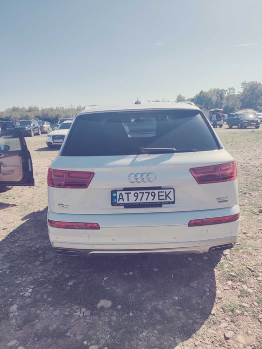 Продається Audi Q7 2017