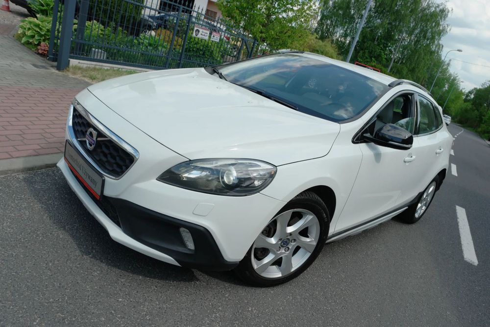 Volvo V40 ** Polski Salon ** 2.0 Diesel 150 KM ** Cross Country **