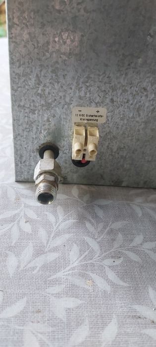 Piekarnik gazowy grill rożen camper przyczepa kempingowa  dometic cramer