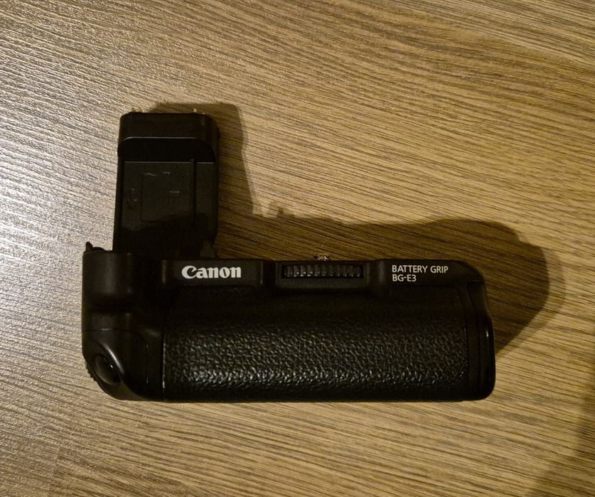 Canon 400d + Sigma 18-200 + Battery Grip BG-E3