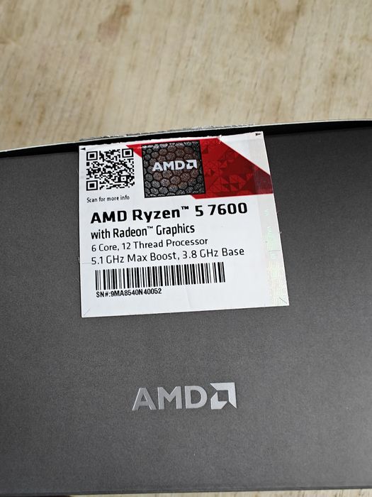 Procesor AMD Ryzen 5 7600 BOX
