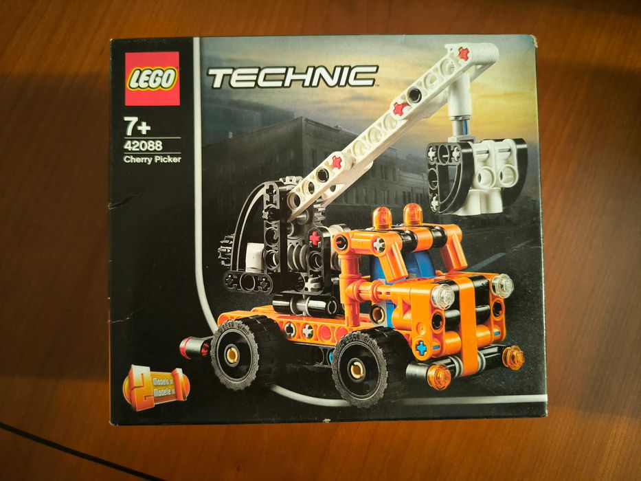 Lego Technic Cherry Picker - 42088