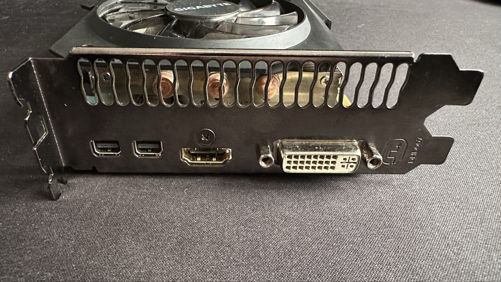Gigabyte AMD Radeon R9 280 3GB