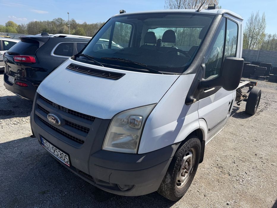 Ford Transit  2,4 diesle 140 koni